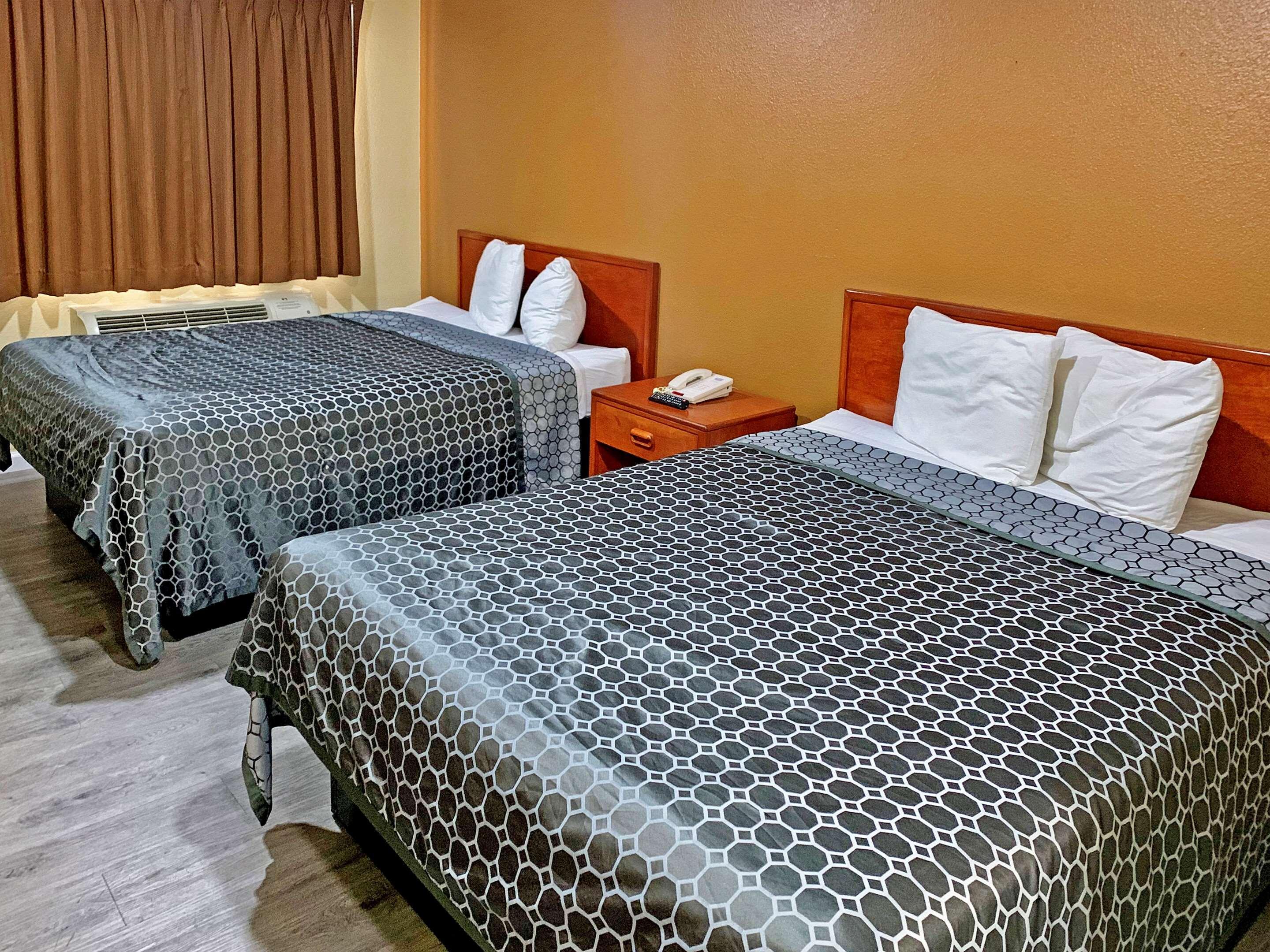 Rodeway Sacramento-university Area Inn 2*