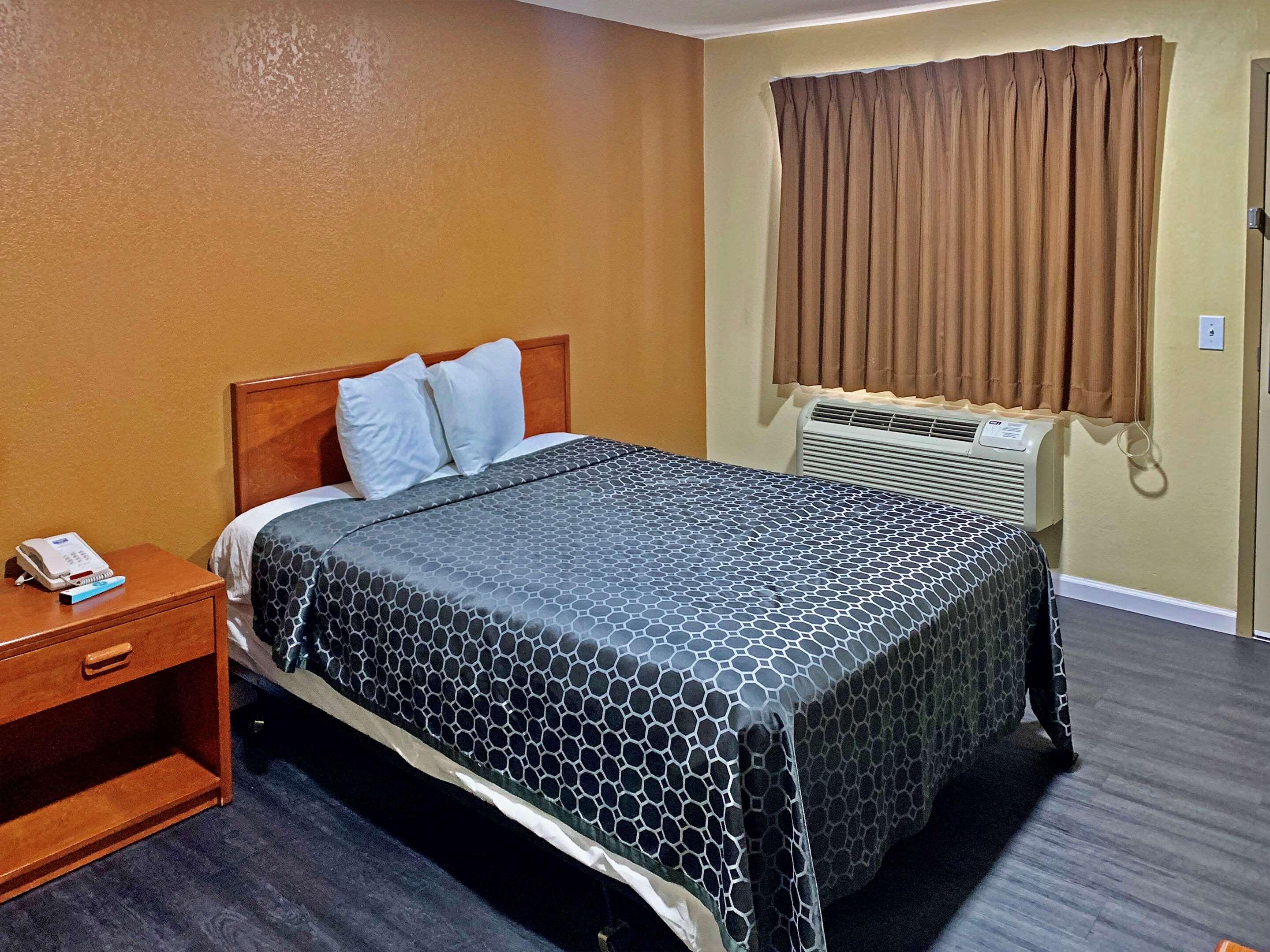 Rodeway Sacramento-university Area 2*