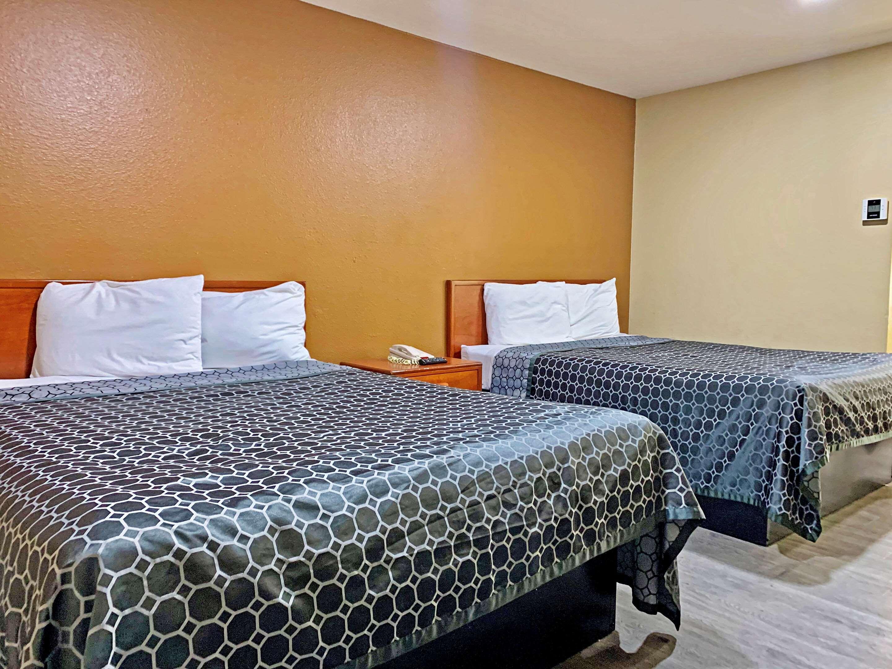 Rodeway Sacramento-university Area 2*