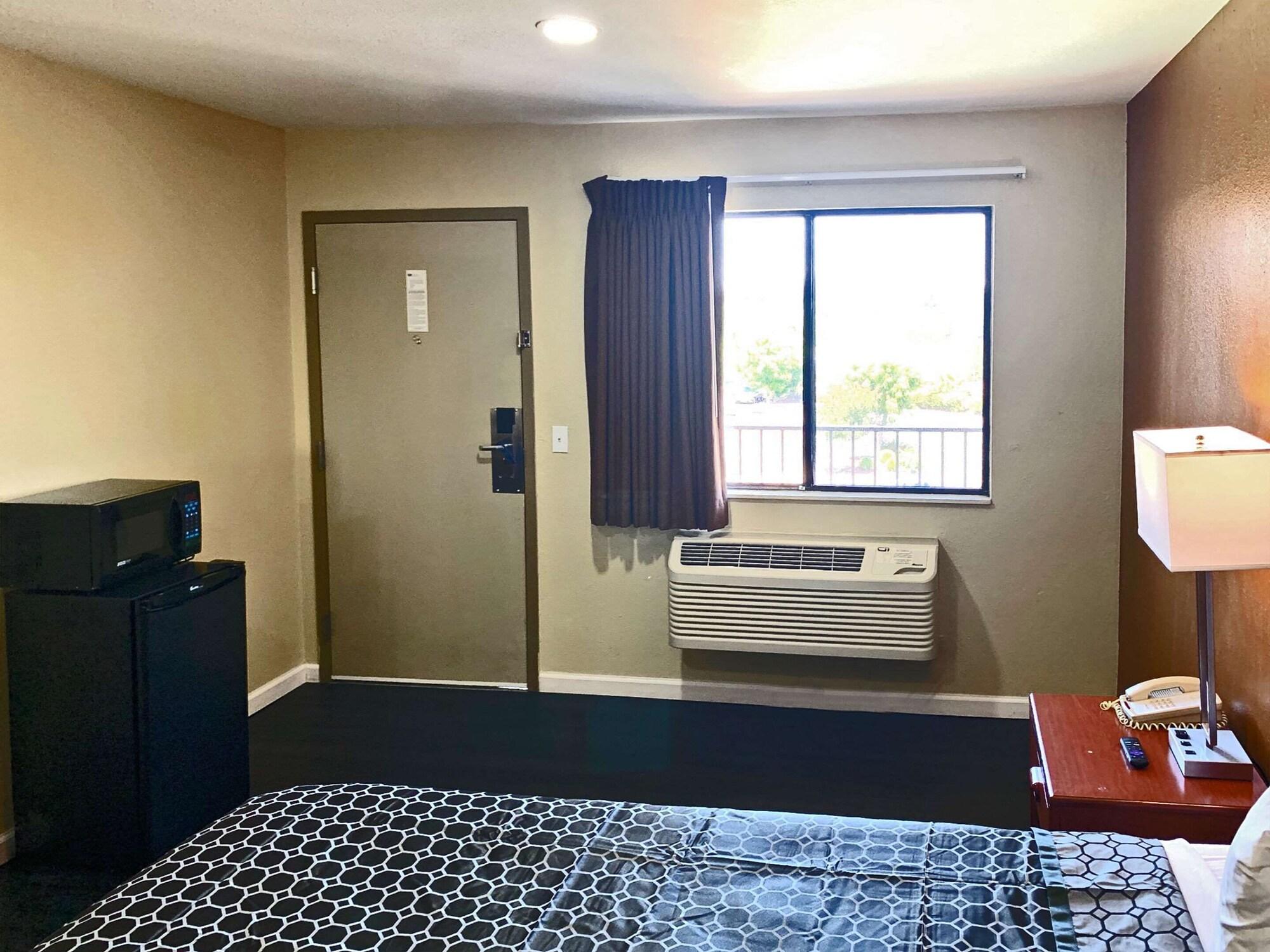 Rodeway Sacramento-university Area Inn